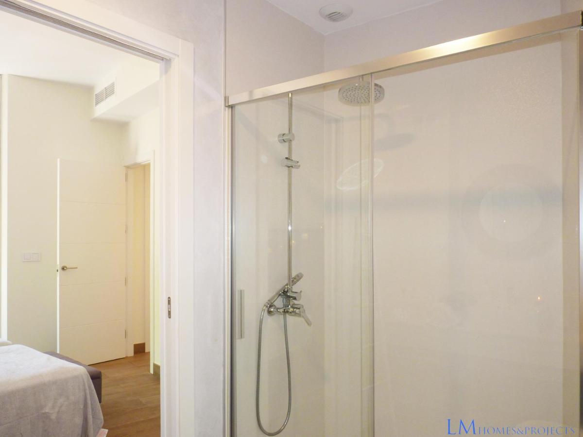 Alameda Square Apartment Seville Exterior photo
