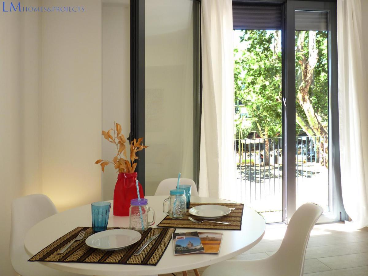 Alameda Square Apartment Seville Exterior photo